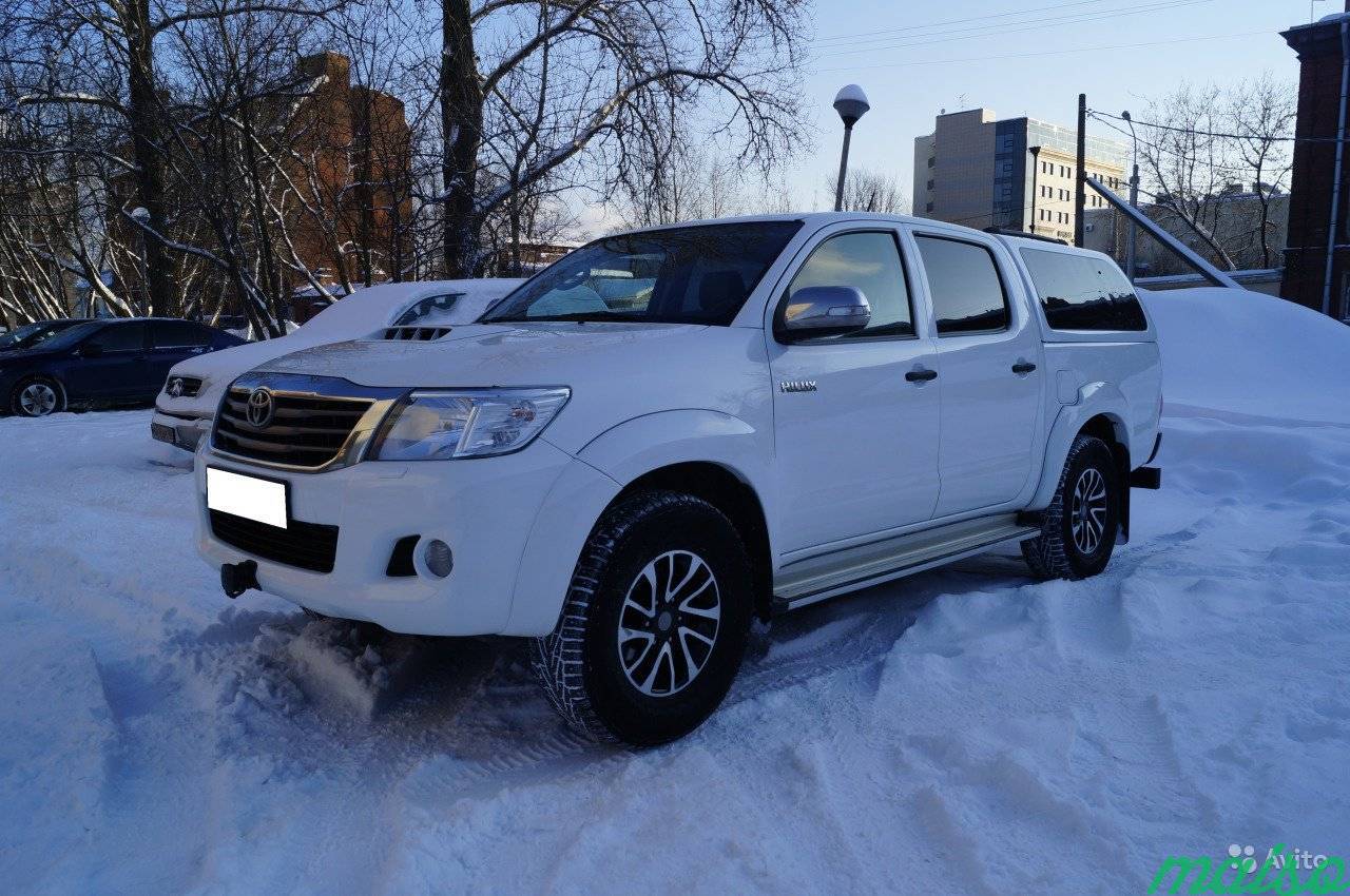 Toyota Hilux 2.5 МТ, 2012, пикап в Санкт-Петербурге. Фото 1